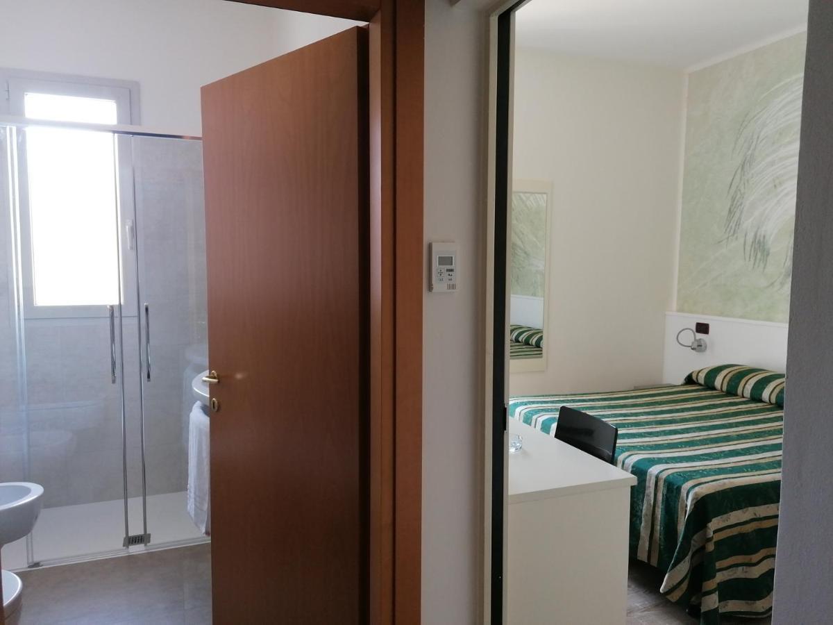 Hotel Villa Maria Caorle Exterior photo