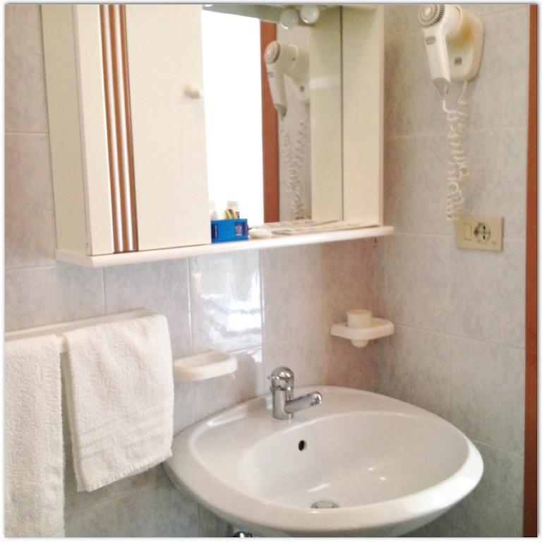 Hotel Villa Maria Caorle Room photo