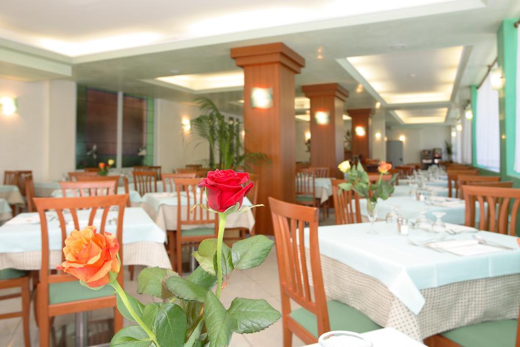 Hotel Villa Maria Caorle Exterior photo