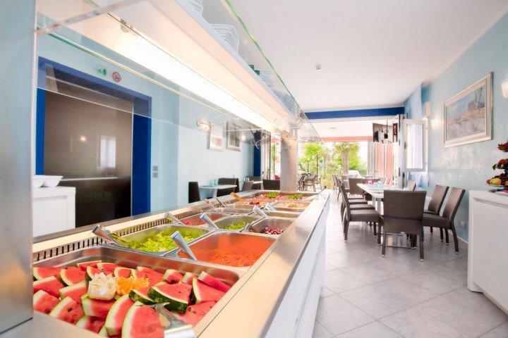 Hotel Villa Maria Caorle Exterior photo