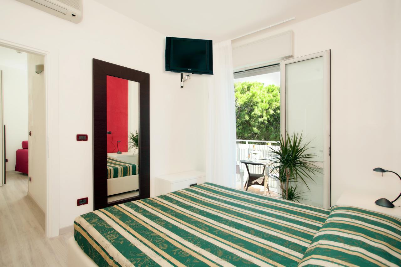 Hotel Villa Maria Caorle Exterior photo